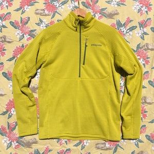 Patagonia Mens Medium R1 Fleece